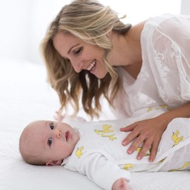 SwaddleDesigns Cotton Muslin Sleeping Sack, Unisex Baby Wearable Blanket, Swaddle Transition Sleeping Bag, Mommy & Baby Giraffe, Yellow, Medium 6-12 Months