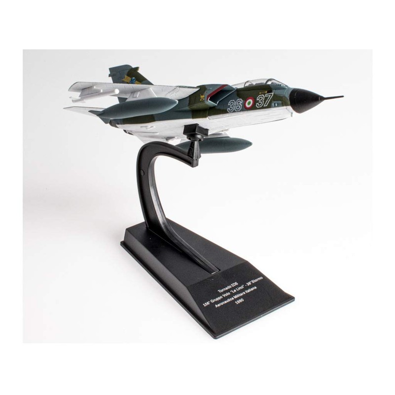 Military Fighter Aircraft 1/100 Tornado IDS Militare Italiana 1990 -