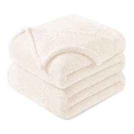 Exclusivo Mezcla King Size Flannel Fleece Blanket, Super Soft Velvet Plush Bed Blanket, Fuzzy Cozy and Warm for Winter, 90x104 Inches, Ivory
