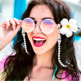 AOZUO Pearl Eyeglass Chain Anti-slip and Anti-Falling Glasses Chain Eyeglasses String Holder for Women & Girls Sunglasses Mask Necklace Lanyard(White)