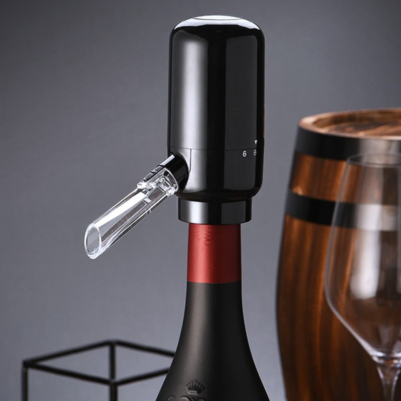Electric Wine Pourer Fast Intelligent Wine Aerator Decanter Dispenser for