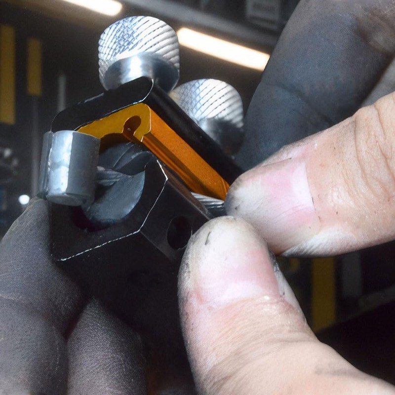 Double-Headed Cable Luber Tool for Brake Cable Lubrication,Cable Lube Dispenser