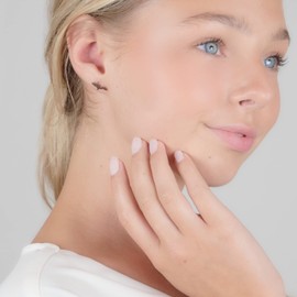 Stone Armory Upper Peninsula Gifts - Copper Plated Upper Peninsula Map Stud Earrings - Hypoallergenic Earrings for Women - Upper Peninsula Jewelry and Michigan Gifts