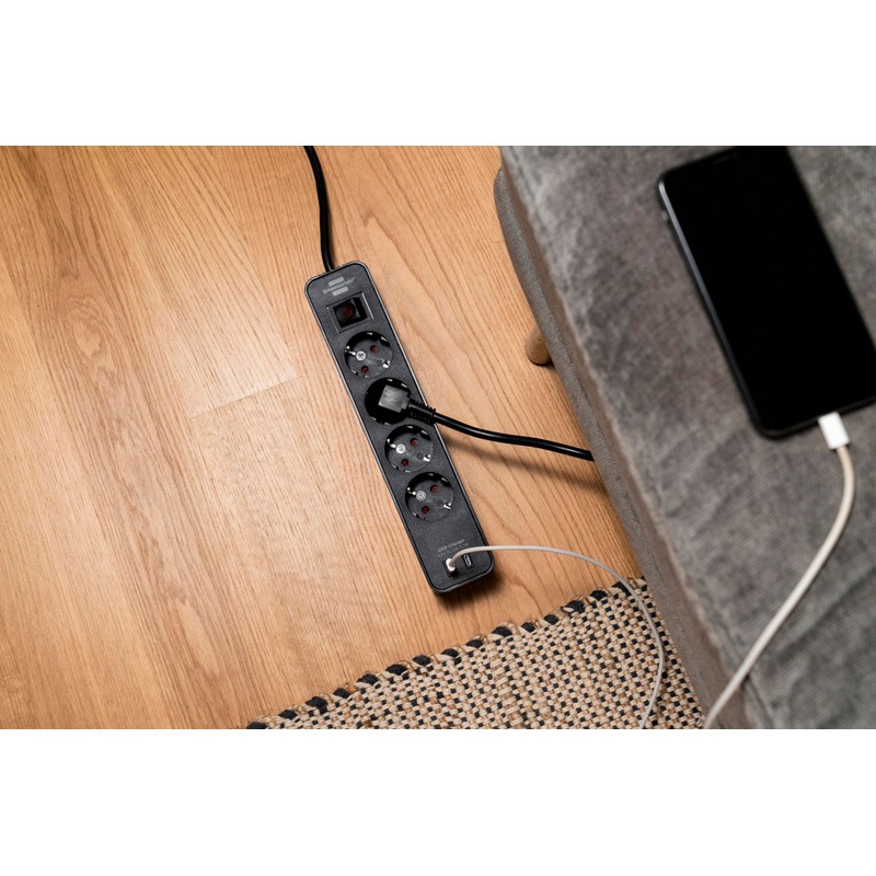 Brennenstuhl Brennenstuhl Ecolor Steckdosenleiste 4-Fach mit USB-Ladebuchse (Mehrfachsteckdose mit 2X