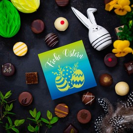 Hallingers Frohe Ostern - Pralinen zu Ostern, Ostergeschenke für Osterkörbchen zu Ostern, Pralinen handmade ohne Alkohol (Box) - Ostergeschenke Osterkörbchen Ostereier & als Osterdeko | Glückwunsch Gl