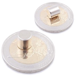 Brudazon 40 Mini Disc Magnets 7 x 7 mm N52 Strongest Level Neodymium Magnets Ultra Strong Power Magnet for Model Making, Photo, Whiteboard, Notice Board, Fridge, Crafts, Magnetic Disc Extra Strong