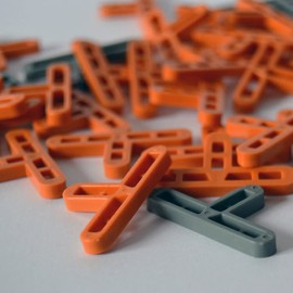 200 pcs 1mm T Shape Tile and Brick Spacer. Plastic Hollow Structure for DIY Tiles, Bricks, Paving Slabs, Patio, Wall & Floor Removable Levelling Tool