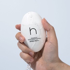 Hamel 비건 릴리프 워터 에센스 선크림 Vegan Relief Water Essence Sunscreen