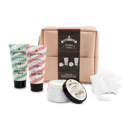 Römer Wellness Classic Care Gift Set - For Her - 4 Pieces - 2-in-1 Shower Gel & Shampoo, Body Butter + Mesh Sponge in Rose-Beige Cosmetic Bag, Warm Vanilla & Lime Blossom Approx. 19 x 6 x 19 cm