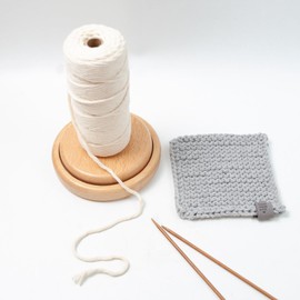 Holzsammlung Wood Yarn Holder with Twirling Mechanism Classic, Wooden Spinning Yarn & Thread Holder, Knitting Embroidery, Craft & Sewing Supplies (D)