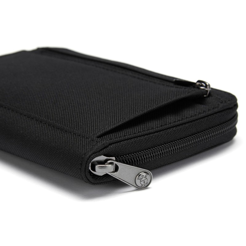 Pacsafe RFIDsafe RFID Blocking Compact Travel Organizer