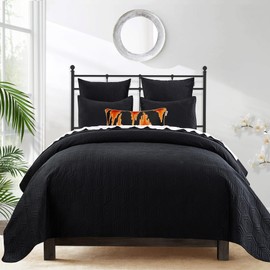 Querencia Luxury Black Velvet Comforter Set - Quilt Queen Size, Geometric Bedspread Coverlet for Women, Mens Masculine Bedding with 2 Black Velvet Pillow Shams, All Seasons (Full/Queen)