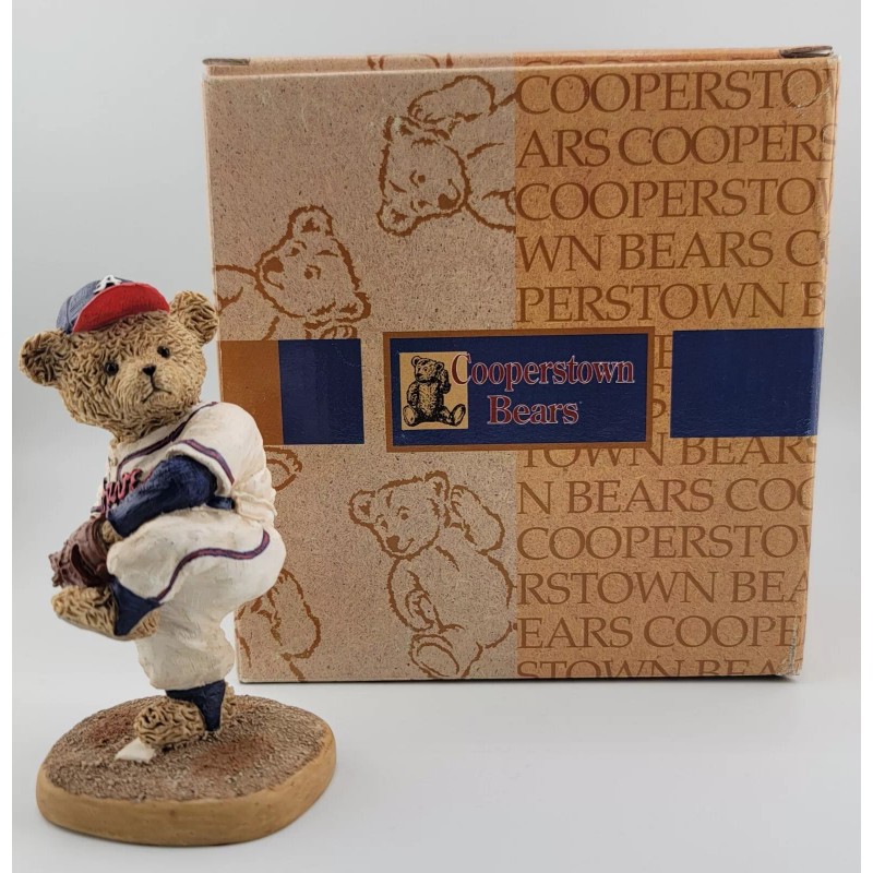 Cooperstown Bears Atlanta Braves 1995 The Windup Ceramic Cooperstown Bear