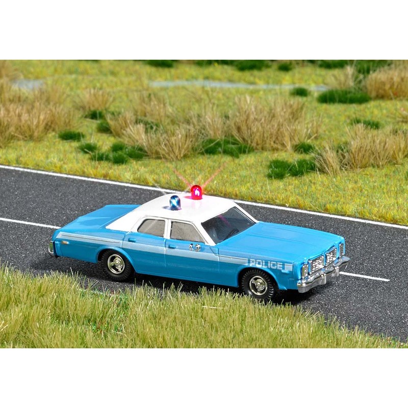 Busch 5629 Dodge Monaco Police Vehicle