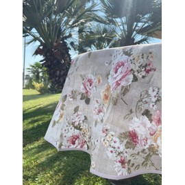 1KDreams Tablecloth - Floral Tablecloth with Pink Roses and Beige Background - Elegant Tablecloth Shabby Chic - Made in Italy (Pink, Round, Diameter 180 cm)