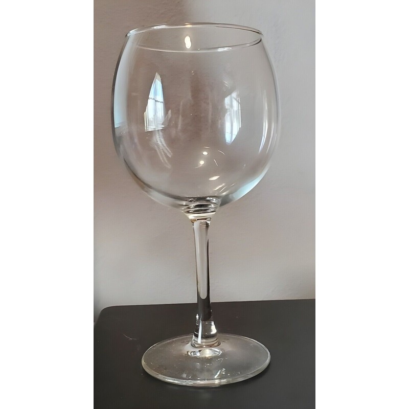 MARTHA STEWART ESSENTIALS 12-Pc. 5.75 oz. Red Wine Glasses Set