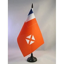 Wallis and Futuna Table Flag 5'' x 8'' - Wallisian - Futunan Desk Flag 21 x 14 cm - Black plastic stick and base - AZ FLAG