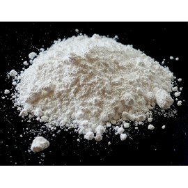 99.9% Magnesium Oxide - Very Fine Powder, Light, Pure, MgO, E530, Magnesia, CAS No.: 1309-48-4 (500 g)
