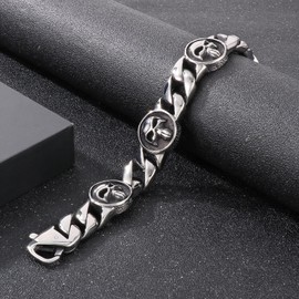 Klapgo Stainless Steel Gothic Skull Bracelet for Men and Women Rock Biker Skull Linked Chunky Chain Bangle with Lobster Clasps Polished Gift for Him