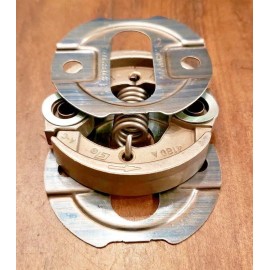 STIHL NEW Genuine STIHL Clutch Kit FS91 FS94 FS111 FS131 KM91 KM131 4149-160-2000 OEM