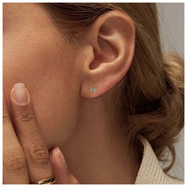 Yheakne Vintage Tiny Emerald Stud Earrings Gold Emerald Square Earrings Mini Emerald Cz Earrings Green Crystal Earrings Jewelry for Women and Girls