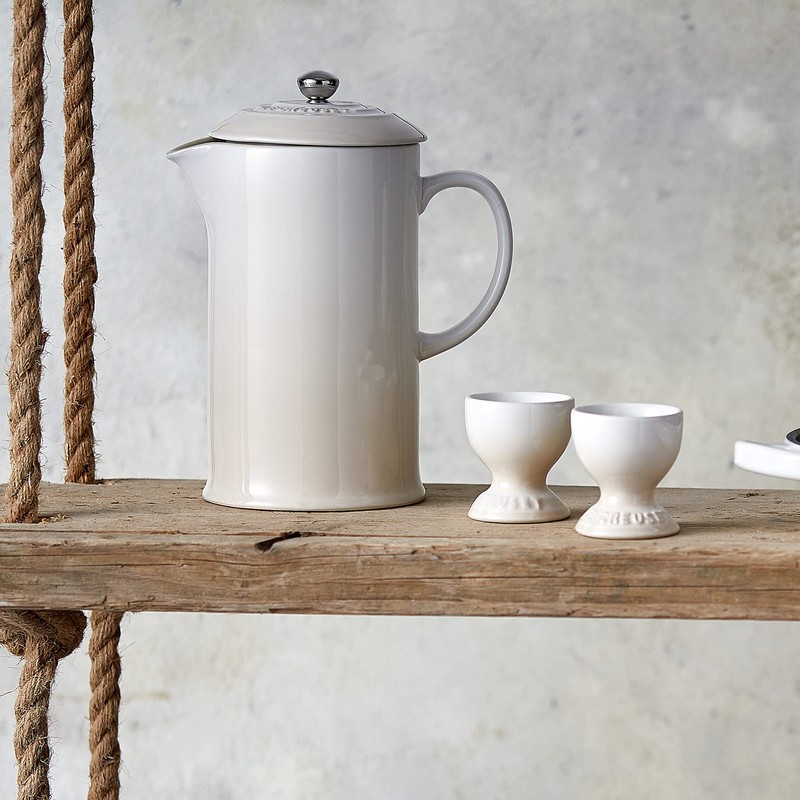 Le Creuset Stoneware 81702007160099 Egg Cup with Stand 9 g