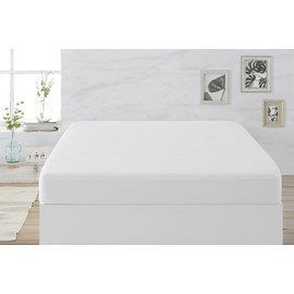 EasyCosy - Mattress Protector Size Bed 135cm (135x190/200cm) cm with 4 elastic Corners - Model DREAMS - Waterproof and breathable curl mattress Cover.