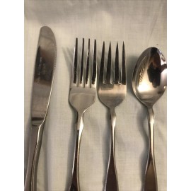 DELTA AIRLINES FLATWARE SET Salad & Dinner Forks Serrated Butter Knife Tea Spoon