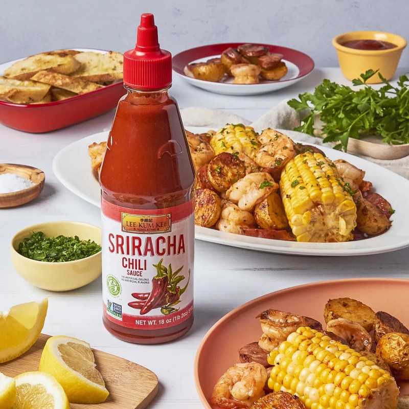 Lee Kum Kee Sriracha Chili Dipping Sauce No Preservatives Non-GMO