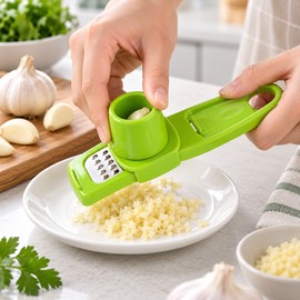 Mini Manual Garlic Mincer for Kitchen Prep – Handheld Grater & Press Design for Quick Everyday Garlic Chopping