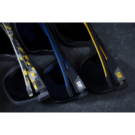 Caterpillar Men's Coder Polarized Sunglasses Square, Matte Navy Crystal, 60 mm