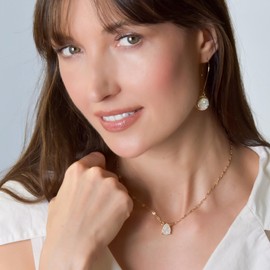 Simulated Druzy Necklace for Women - Plated Gold and Simulated White Opal Necklace for Women, Everyday Crystal Teardrop Pendant Chain, Simple Dainty Single Stone on Chain, White Boho Tear Drop Pendant