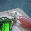 SeventyTwo Kitten Style Glass Pen Support, Decorative Pen Rest for