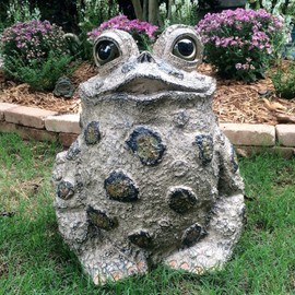 SUNGUARD Whimsical Toad Hollow Tall Stretch Large Garden Frog Statues-Natural Brown
