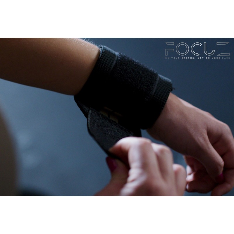 Focuz® Wrist Bandages 57 cm / 22 Inch [Wrist Wraps]