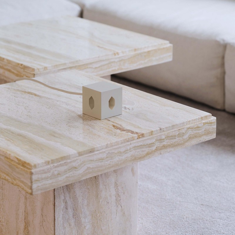 Avolt Square 1 Multi-socket Swiss USB C (Sand)