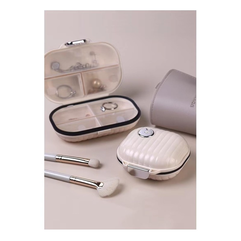 Pill Organizer Case with Carabiner, 7 Compartments,Compartmentalized Dispenser for Men