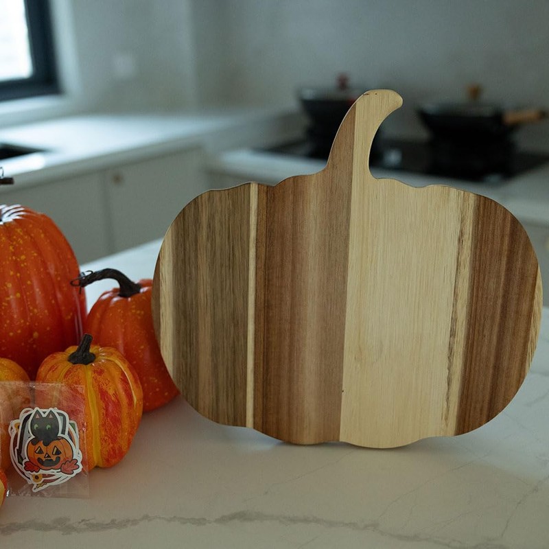 Halloween Pumpkin Shaped Kitchen Wood Cutting Board，Decor Gifts with stylish