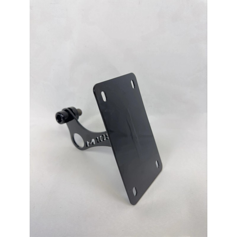 Suzuki M109R Vertical License Plate Tag mount bracket W/Hardware Gloss