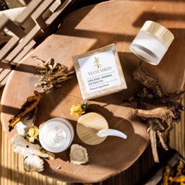 yeotaskin [READY STOCK] 𝐘𝐄𝐎𝐓𝐀𝐒𝐊𝐈𝐍 Cream BATCH 11/26 Can be used on acne pimples sensitive scars skin Remover YEOTASKIN