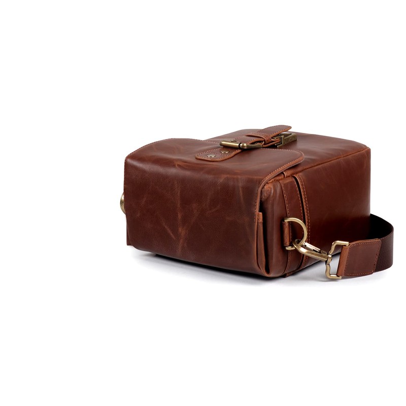 MegaGear MG1523 Leather Camera Messenger Bag for Mirrorless, Instant and
