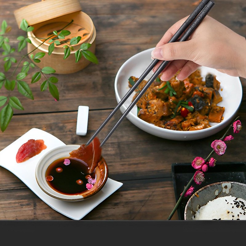 Sbirdbao 5 Pairs Reusable Fiberglass Chopsticks Dishwasher Safe, Japanese Style