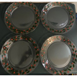 Arcoroc Christmas Plates Clear Glass Holly Berry Set Of (4)