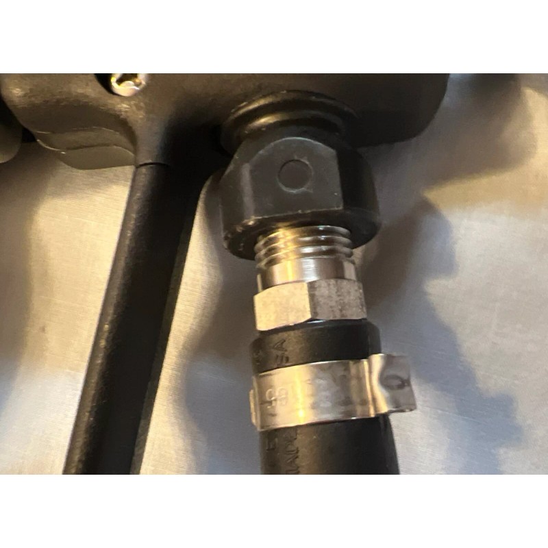 TeeJet GunJet Poly Trigger Spray Gun w/Hose+Tip 30L-PP 1/4" FPT