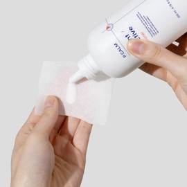 Picam [Peeling Toner] Picam Light Active Toner 200ml / Mark improvement moisture toner lasting 48 hours dead skin care hypoallergenic moisturizing whitening brightening blemishes mild toner sensitive dry oily combination / [필링토너] 피캄 라이트액티브 토너 200ml / 흔적개