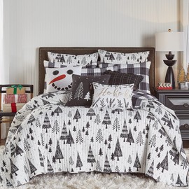 Levtex Home Merry & Bright Collecion - Northern Star Quilt Set - King/Cal King Quilt (106x92in.) + Two King Pillow Shams (36x20in.) - Christmas Tree - Black and White - Reversible