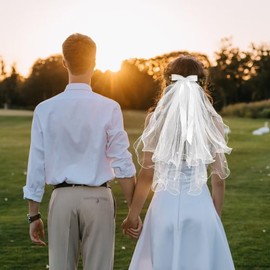 AffeGifts Hen Party Veil Bow, Hen Do Veil With Comb Pearl Wedding Veil Bow Short Bride To Be Veil for Brides Shower Bachelorette Hen Do Night Party