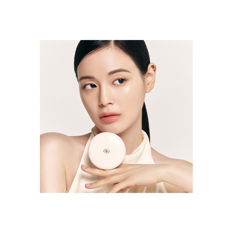 The History of Who Royal Complexion Glow Cushion Special Set