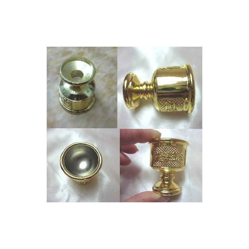 No. 2, – Feng Shui of Golden 水杯 (raise) Dragon