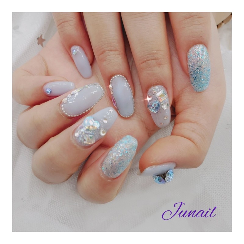 ❣️ Blue Sapphire Shimmer Handmade Nail Tips ✨ - Long